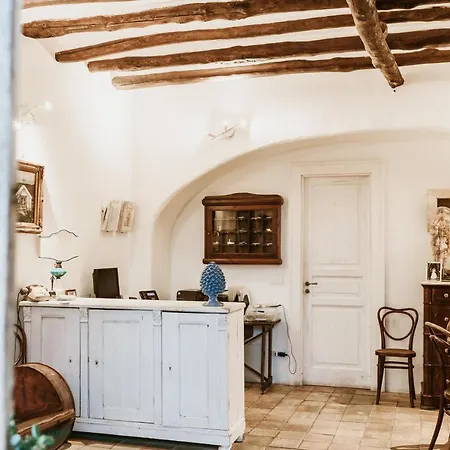 Hotel Boutique I Cinque Balconi 3*