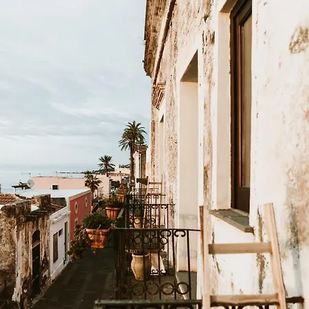 Boutique I Cinque Balconi 3* Santa Marina Salina