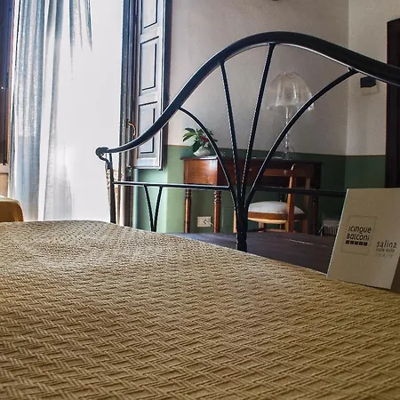 Boutique I Cinque Balconi Santa Marina Salina